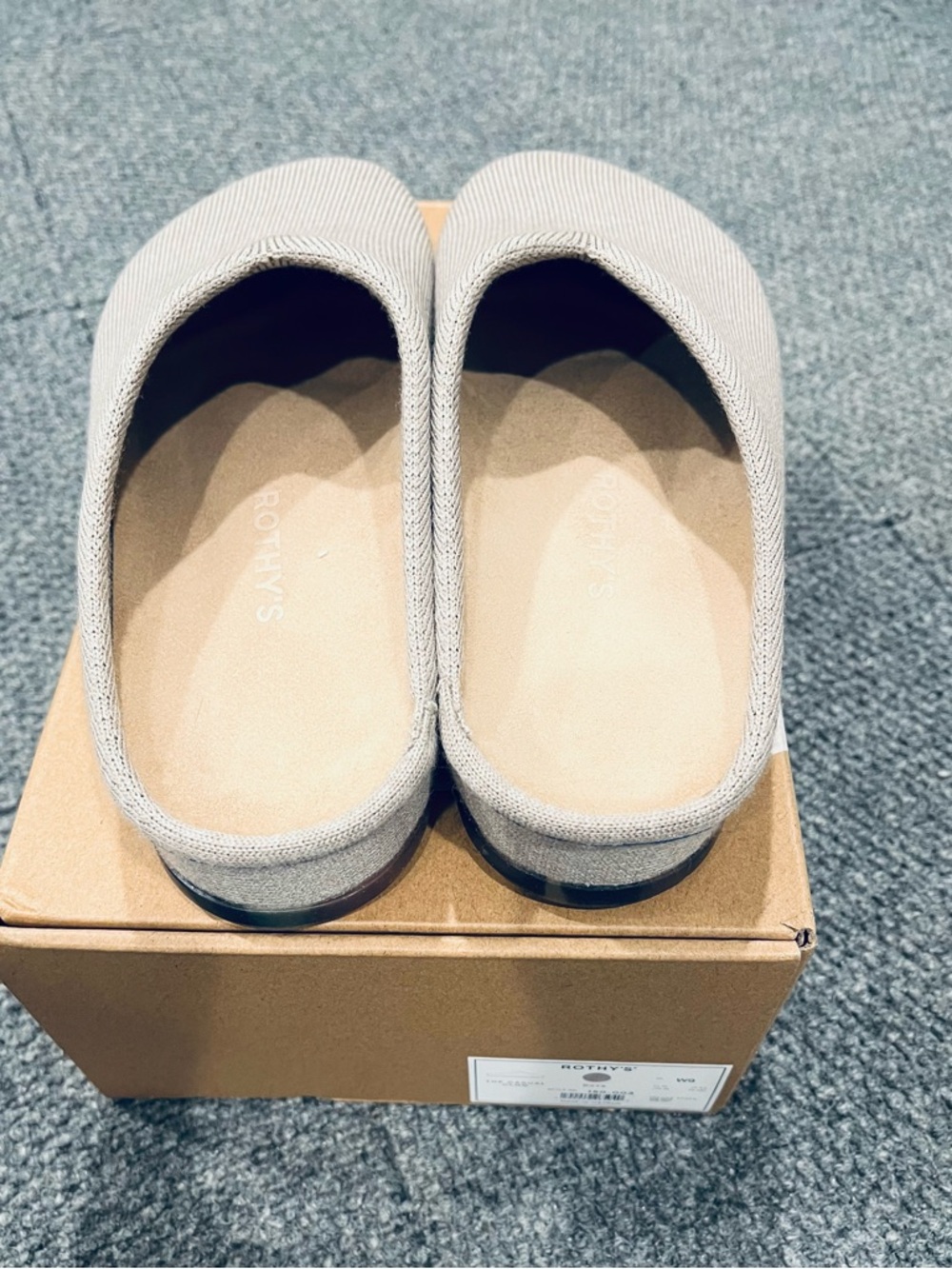Rothy's The Casual Clog - Dove (Light Taupe) NWT Size 9 - Picture 4 of 5
